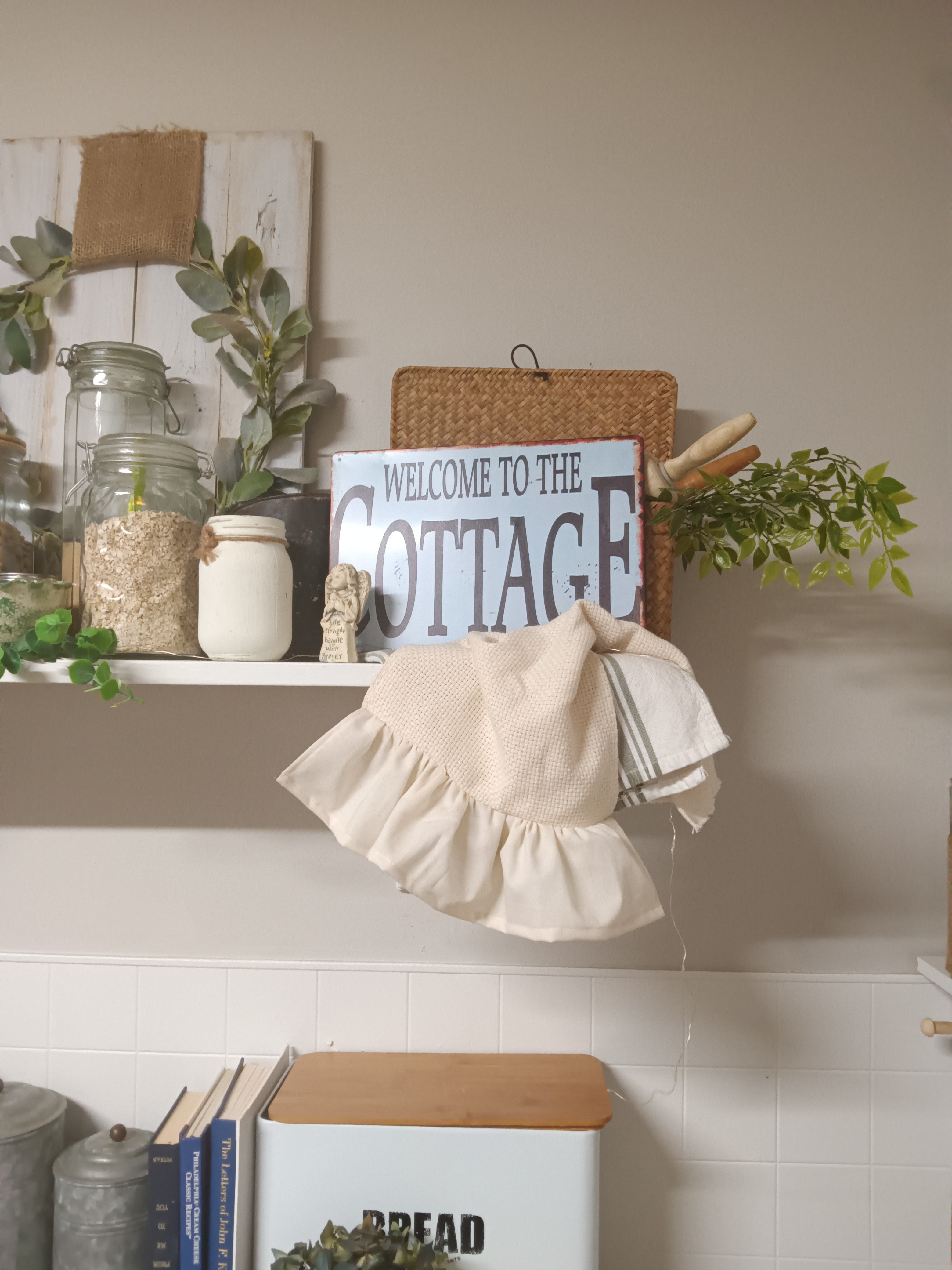 Kitchen or Bathroom Hand Towel